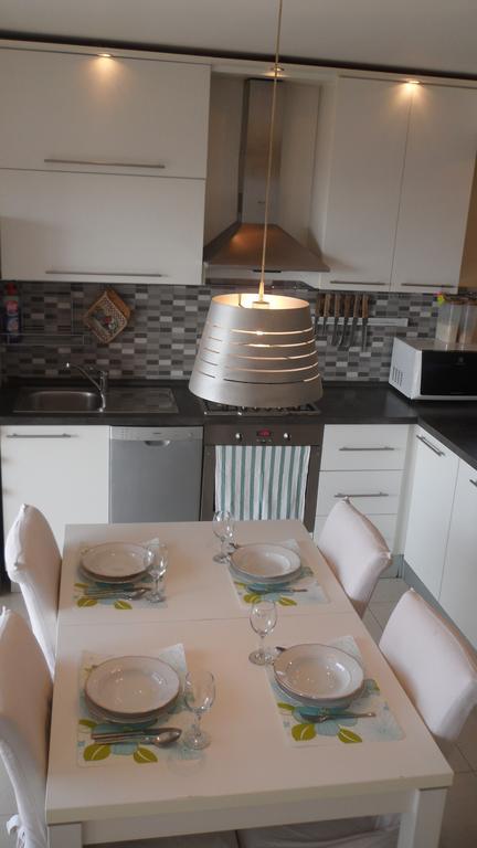 Apartment Sanja Primosten Bagian luar foto
